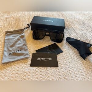 NWT ZENOTTIC Polarized Sunglasses Lightweight UV400 Protection Square